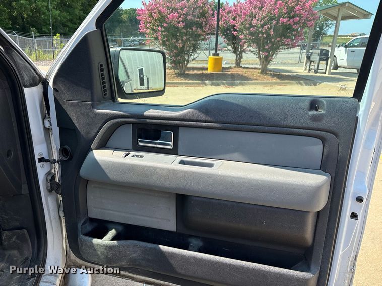 image for item DW7243 2013 Ford F150  SuperCab pickup truck