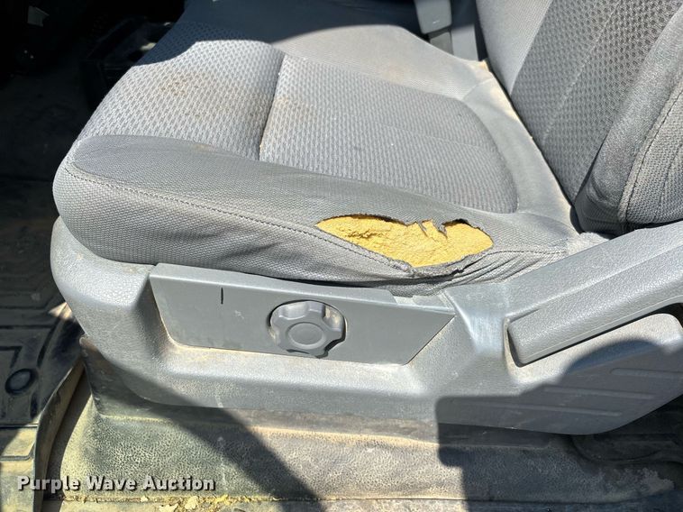 image for item DW7243 2013 Ford F150  SuperCab pickup truck