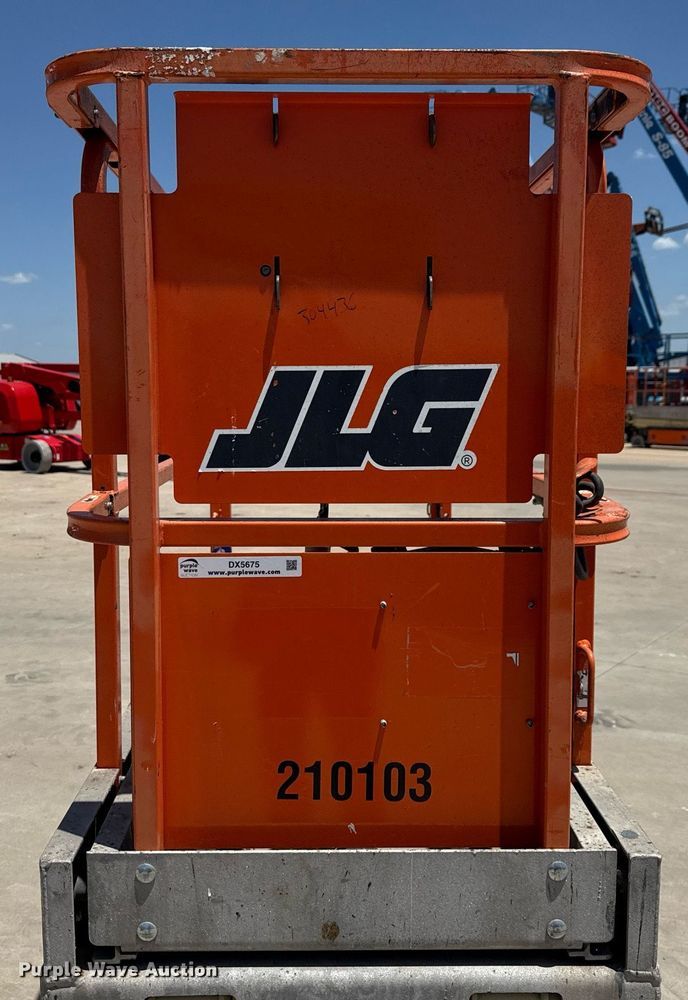 image for item DX5675 2012 JLG 1930ES scissor lift