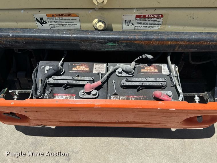 image for item DX5675 2012 JLG 1930ES scissor lift