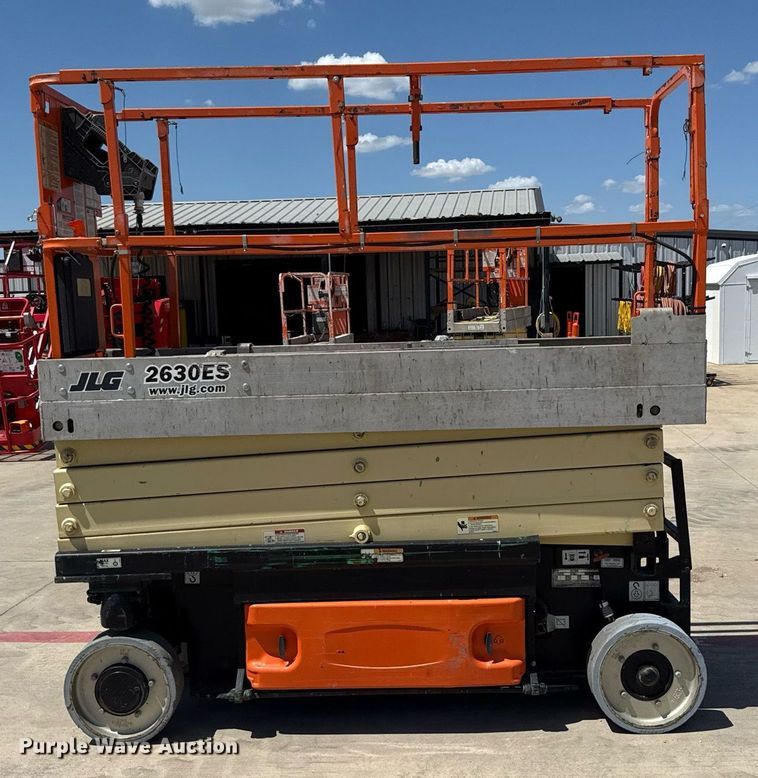 image for item DX5678 2012 JLG 2630ES scissor lift
