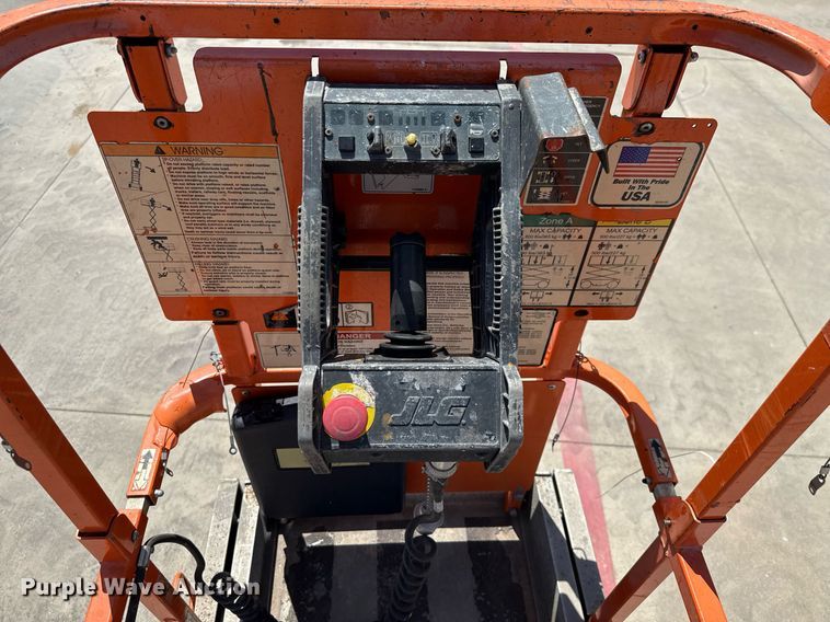 image for item DX5678 2012 JLG 2630ES scissor lift