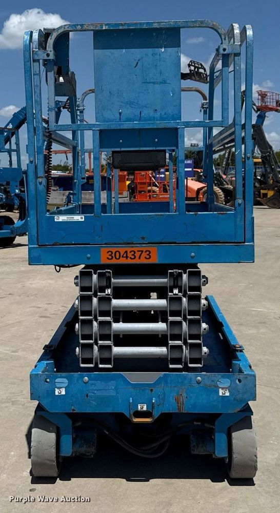 image for item DX5680 2016 Genie GS-3246 scissor lift