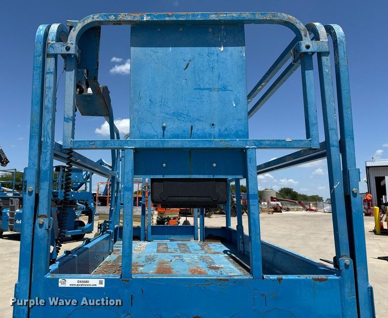 image for item DX5680 2016 Genie GS-3246 scissor lift