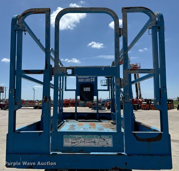 image for item DX5680 2016 Genie GS-3246 scissor lift
