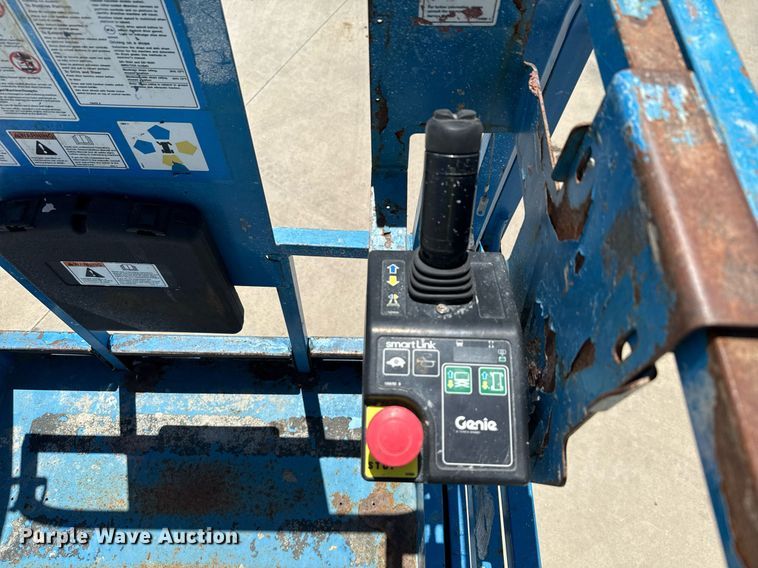 image for item DX5680 2016 Genie GS-3246 scissor lift