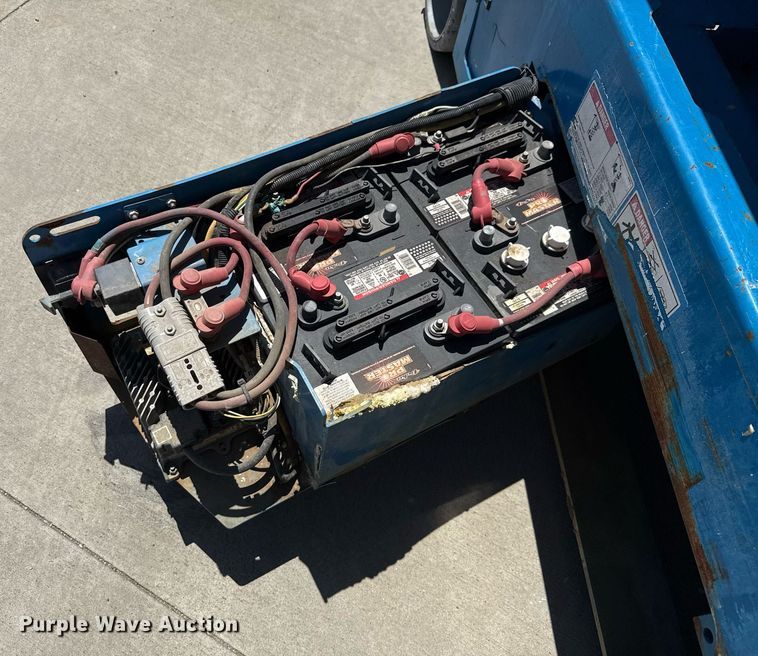 image for item DX5680 2016 Genie GS-3246 scissor lift