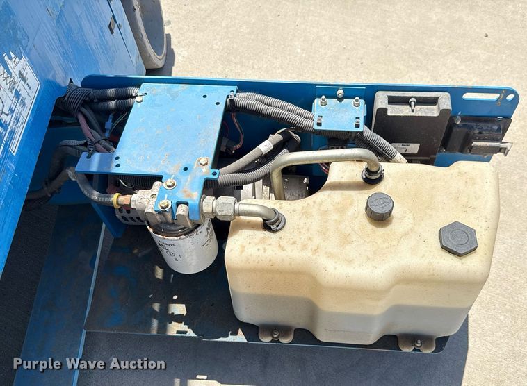 image for item DX5680 2016 Genie GS-3246 scissor lift