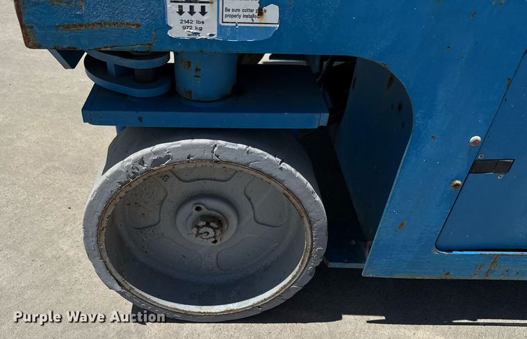 image for item DX5680 2016 Genie GS-3246 scissor lift