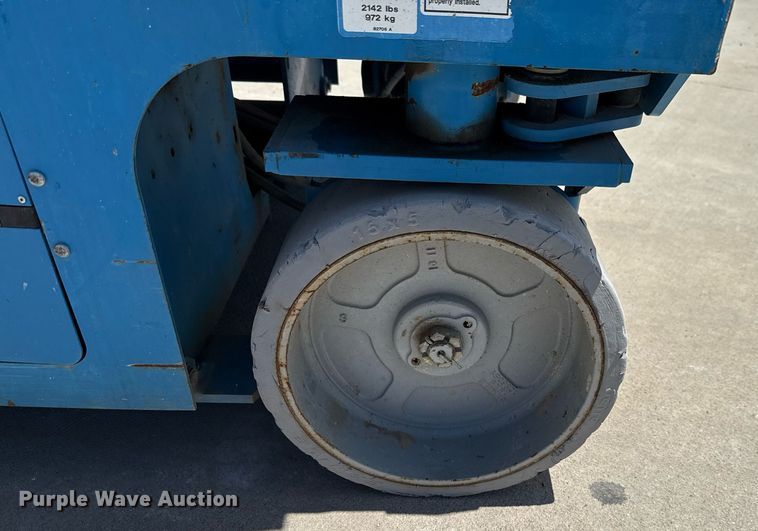 image for item DX5680 2016 Genie GS-3246 scissor lift