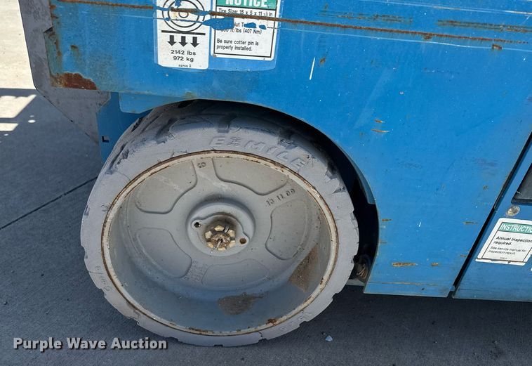 image for item DX5680 2016 Genie GS-3246 scissor lift