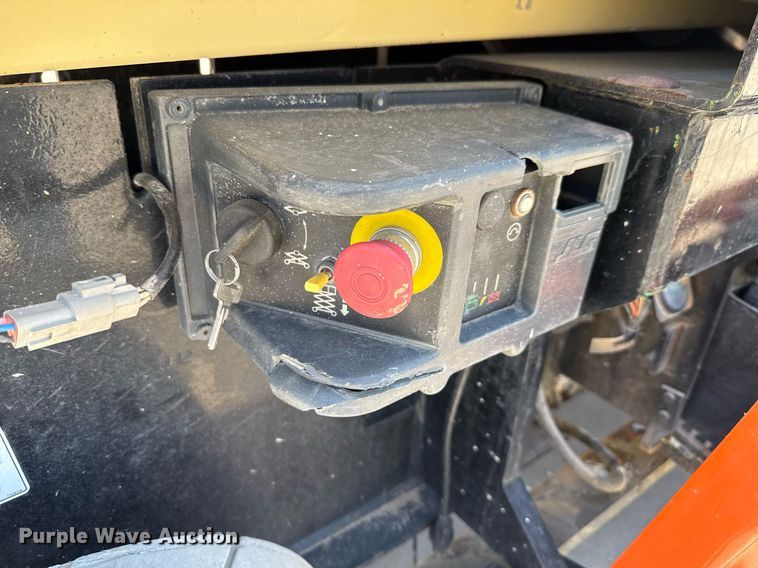 image for item DX5681 2012 JLG 2630ES scissor lift