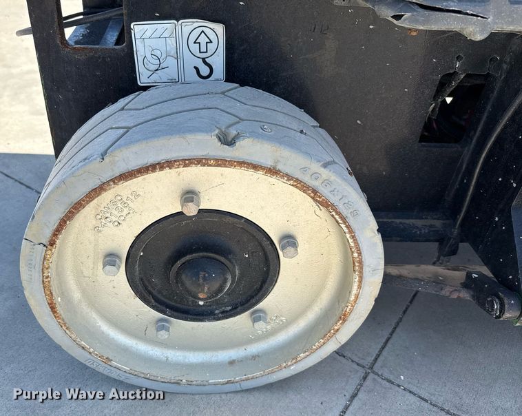 image for item DX5681 2012 JLG 2630ES scissor lift