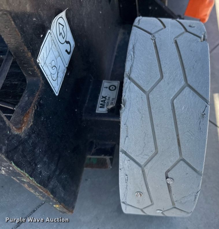 image for item DX5681 2012 JLG 2630ES scissor lift