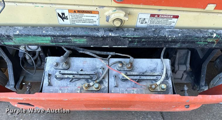 image for item DX5683 2011 JLG 1930ES scissor lift