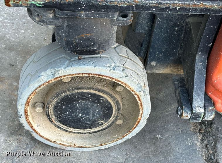 image for item DX5683 2011 JLG 1930ES scissor lift