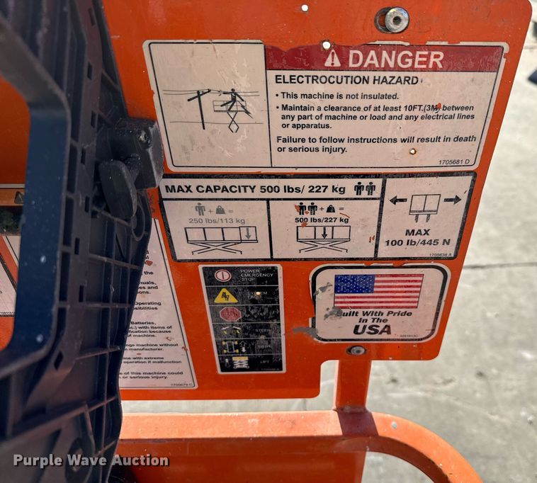 image for item DX5684 2013 JLG 1930ES scissor lift