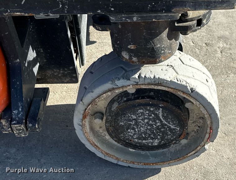 image for item DX5685 2012 JLG 1930ES scissor lift