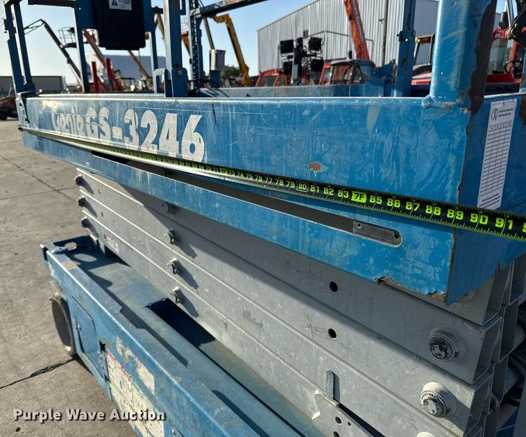 image for item DX5686 2016 Genie GS-3246 scissor lift