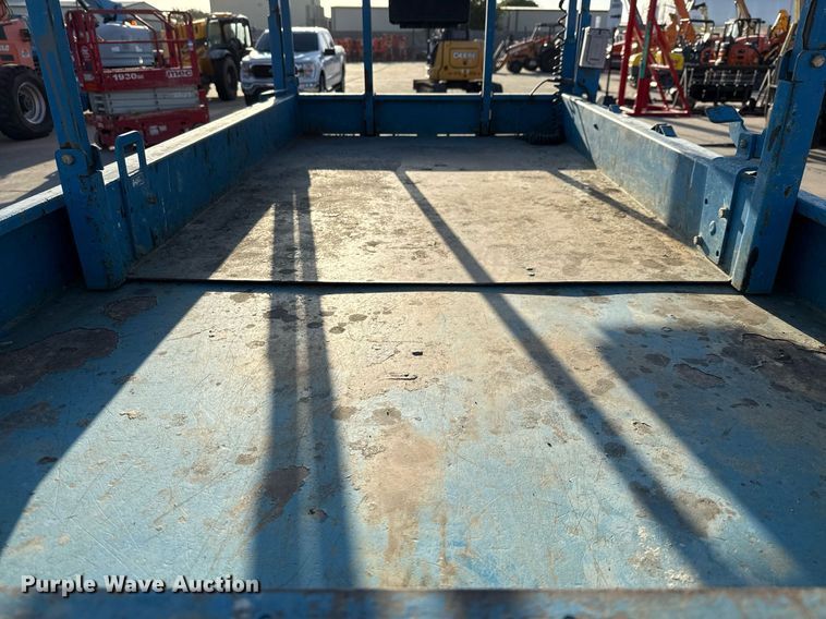 image for item DX5686 2016 Genie GS-3246 scissor lift