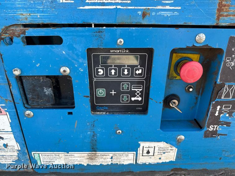 image for item DX5686 2016 Genie GS-3246 scissor lift