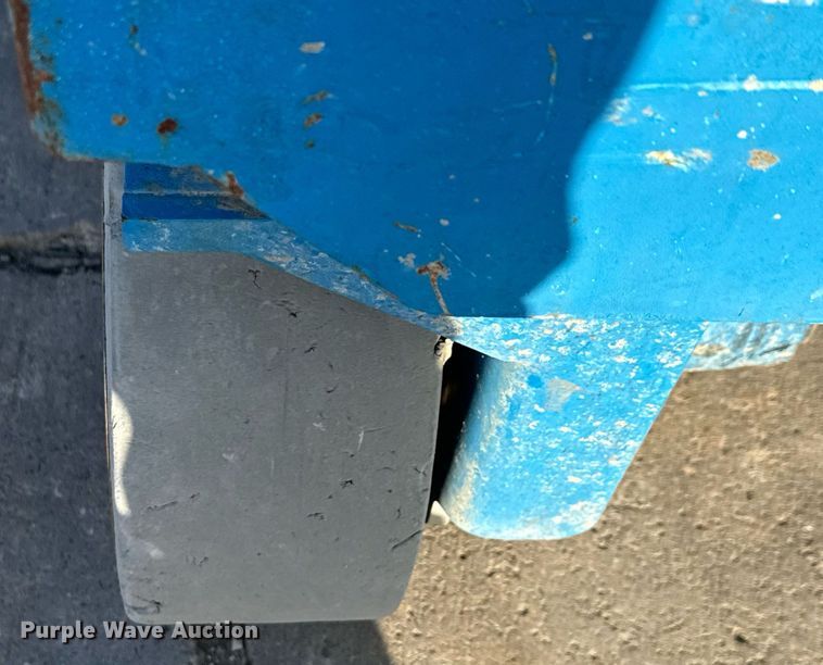 image for item DX5686 2016 Genie GS-3246 scissor lift