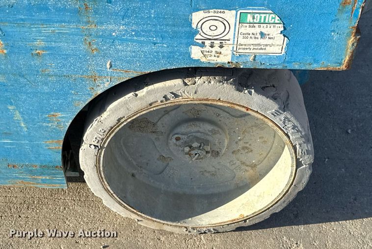 image for item DX5686 2016 Genie GS-3246 scissor lift