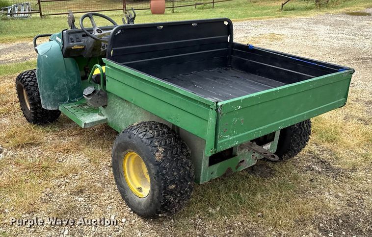 image for item DX5702 John Deere Gator utility vehicle