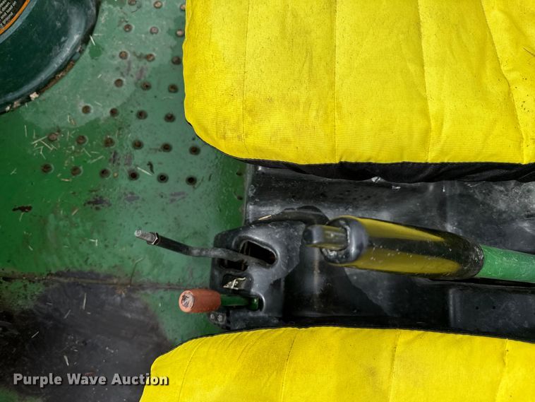 image for item DX5702 John Deere Gator utility vehicle