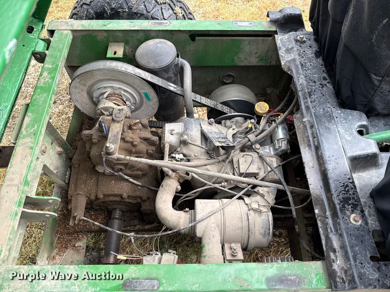 image for item DX5702 John Deere Gator utility vehicle