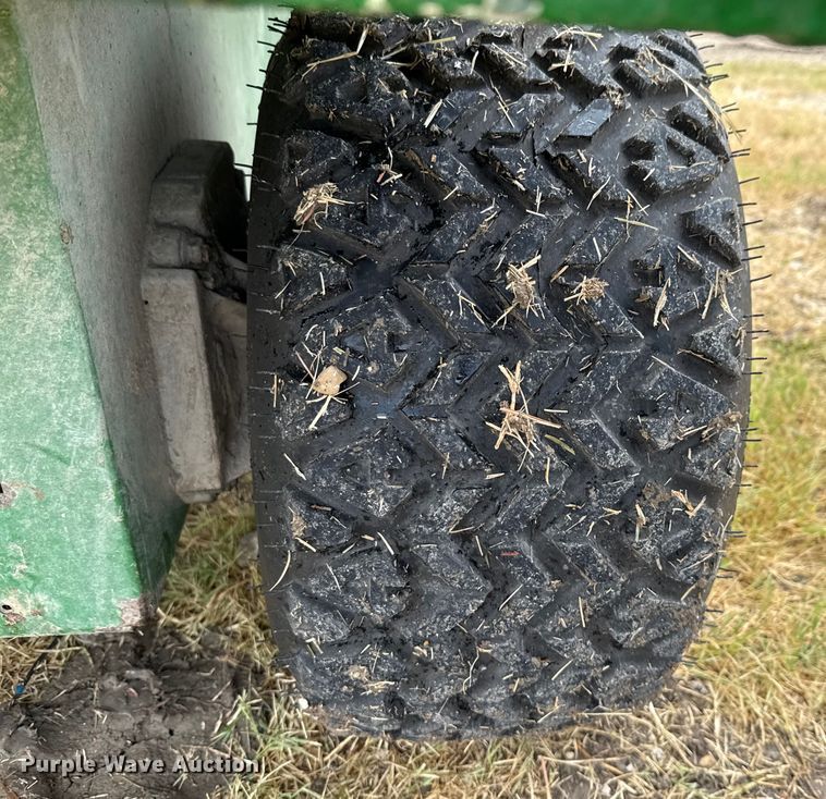 image for item DX5702 John Deere Gator utility vehicle