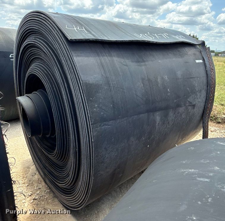 image for item DX5710 Roll of 4 ply conveyor belt