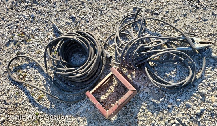 image for item DX7182 Miller AEAD-200LE welder/generator