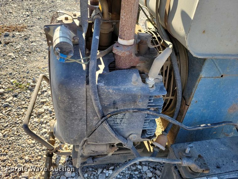 image for item DX7182 Miller AEAD-200LE welder/generator