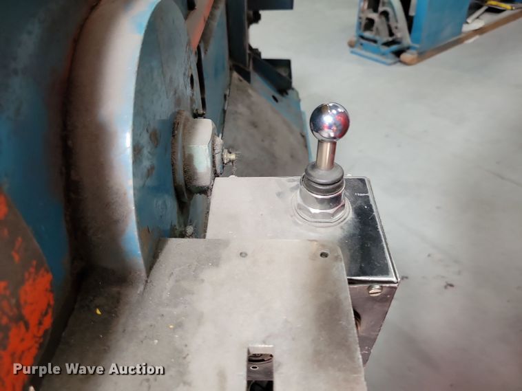 image for item DX7184 Piranha 50 shear/punch