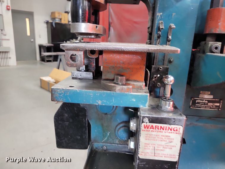 image for item DX7184 Piranha 50 shear/punch