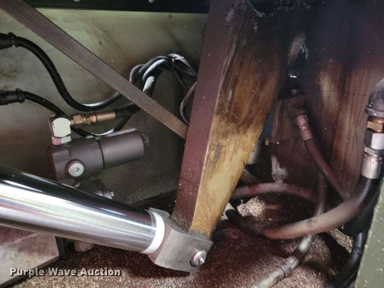 image for item DX7184 Piranha 50 shear/punch