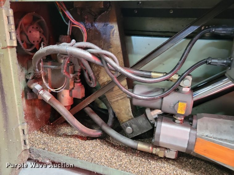 image for item DX7184 Piranha 50 shear/punch