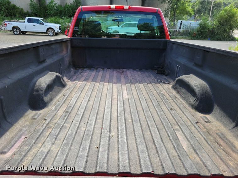 image for item DX7185 2013 Chevrolet Silverado 1500 pickup truck