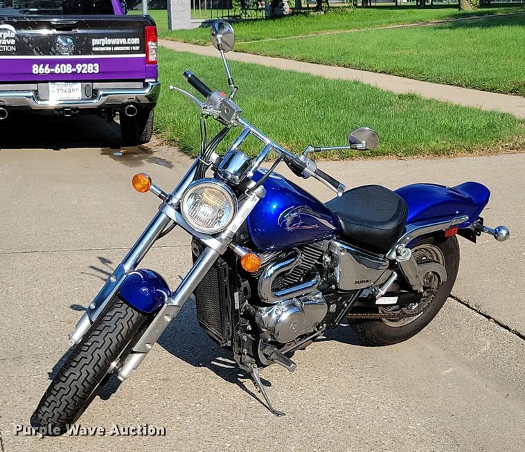 image for item DX7229 2001 Suzuki Marauder motorcycle