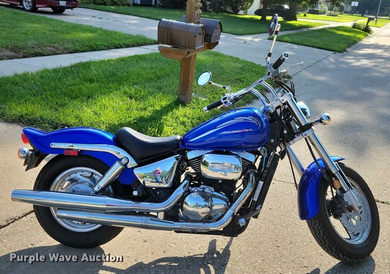 image for item DX7229 2001 Suzuki Marauder motorcycle