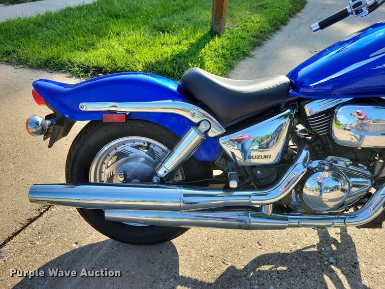 image for item DX7229 2001 Suzuki Marauder motorcycle