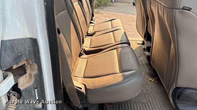 image for item DX8014 2017 Ford F450 Super Duty XL SuperCab truck cab and chassis