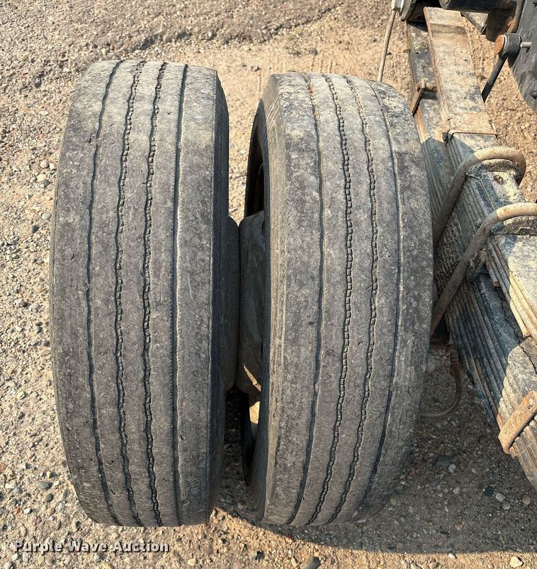 image for item DX8017 2017 Ford F450 Super Duty XL SuperCab truck cab and chassis