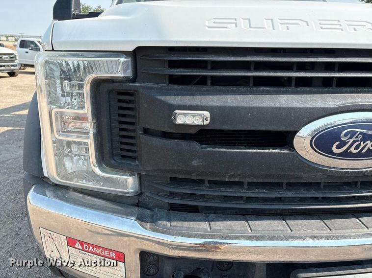 image for item DX8018 2019 Ford F550 Super Duty XL Crew Cab utility / service truck
