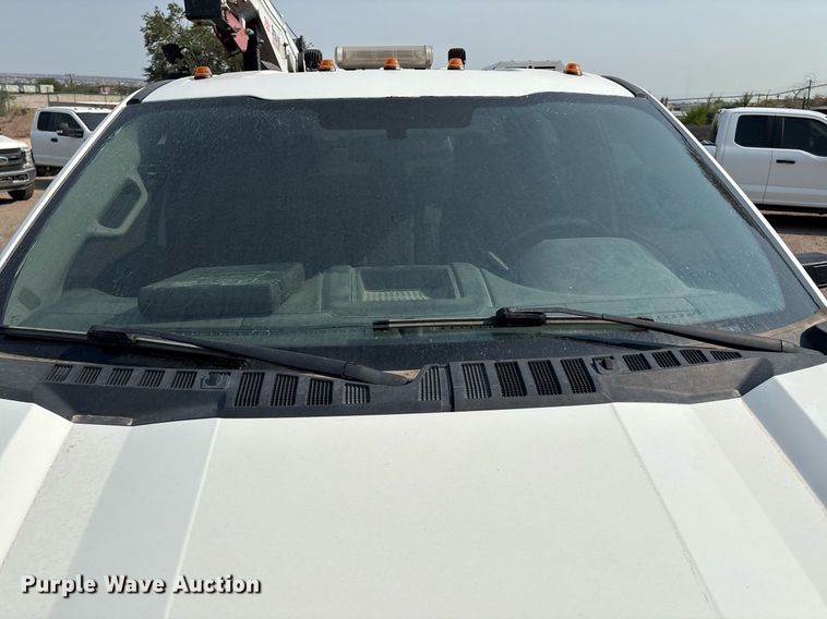 image for item DX8018 2019 Ford F550 Super Duty XL Crew Cab utility / service truck