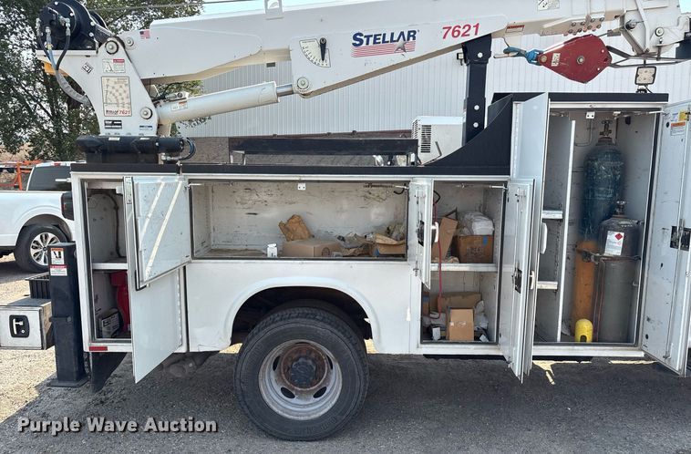 image for item DX8018 2019 Ford F550 Super Duty XL Crew Cab utility / service truck