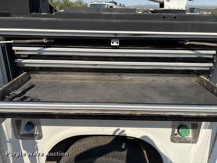 image for item DX8018 2019 Ford F550 Super Duty XL Crew Cab utility / service truck