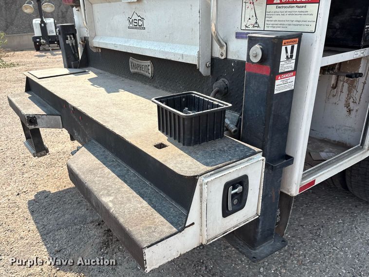 image for item DX8018 2019 Ford F550 Super Duty XL Crew Cab utility / service truck