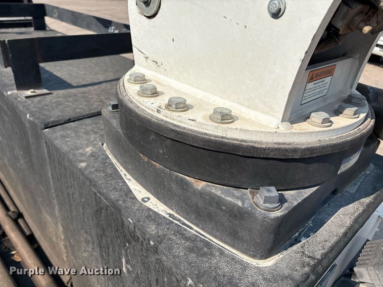 image for item DX8018 2019 Ford F550 Super Duty XL Crew Cab utility / service truck